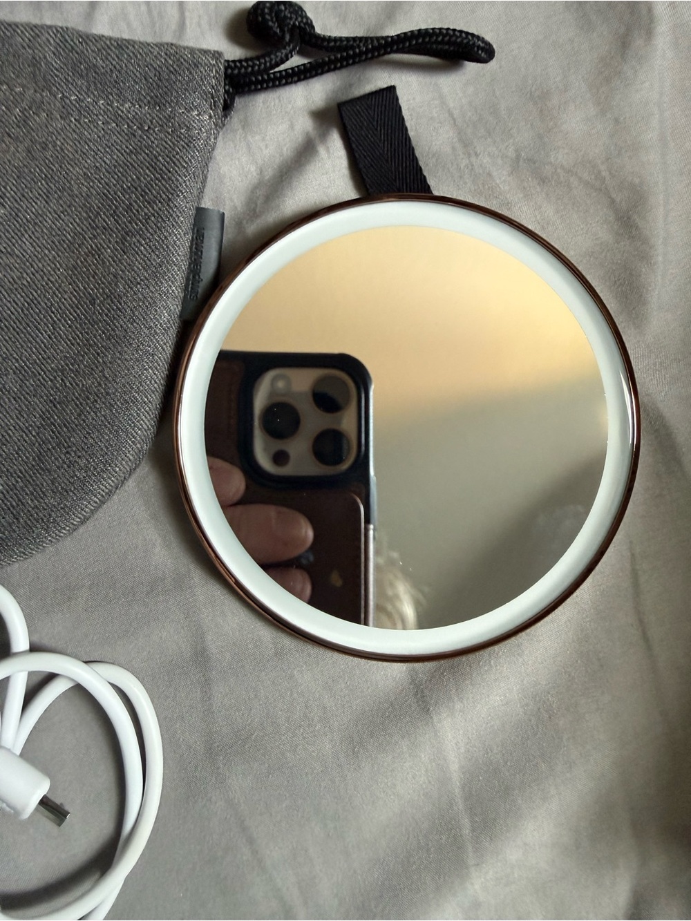 simplehuman Rose Gold Compact Rechargeable Mirror with Gray Pouch - Picture 3 of 5
